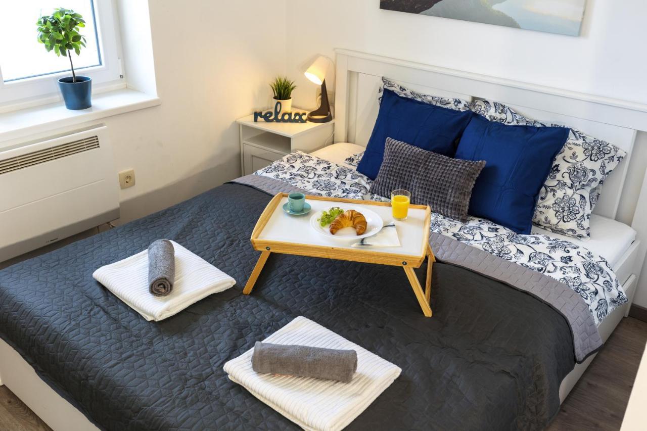 Pobri Design Apartments Волоско Екстериор снимка